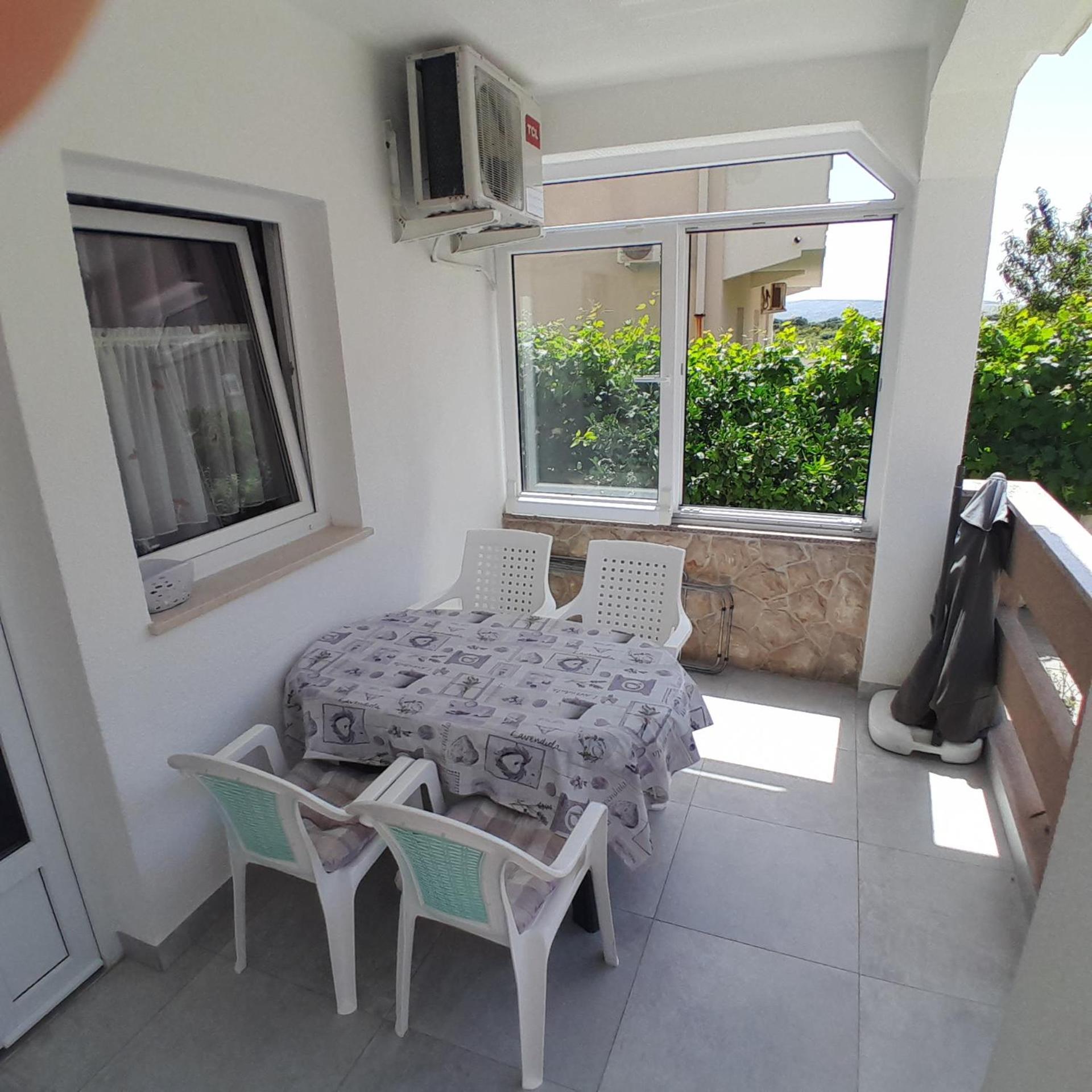 Jurjevic Apartment Novalja
